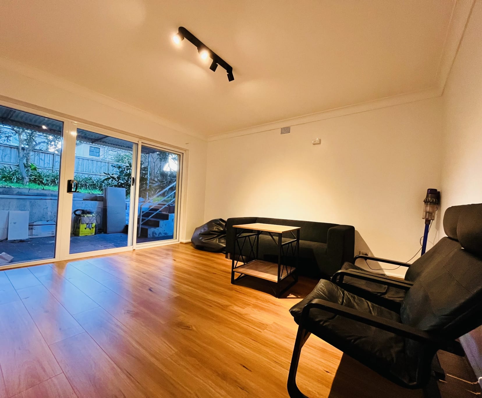 Room for Rent in Kingsford, Sydney | $375, Furnished, Shared bathroom student accommodation in Sydney - img_8