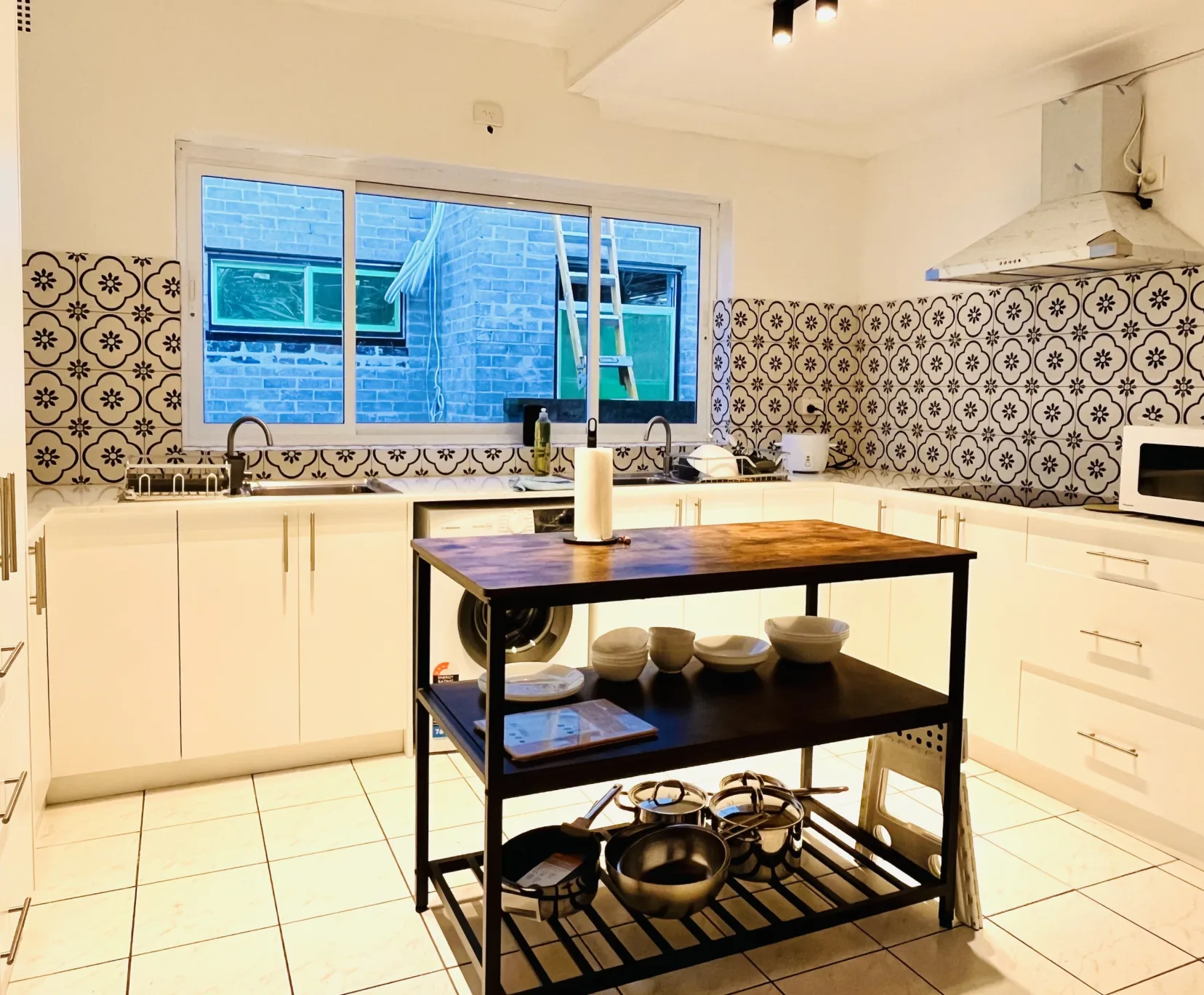 Room for Rent in Kingsford, Sydney | $375, Furnished, Shared bathroom student accommodation in Sydney - img_9