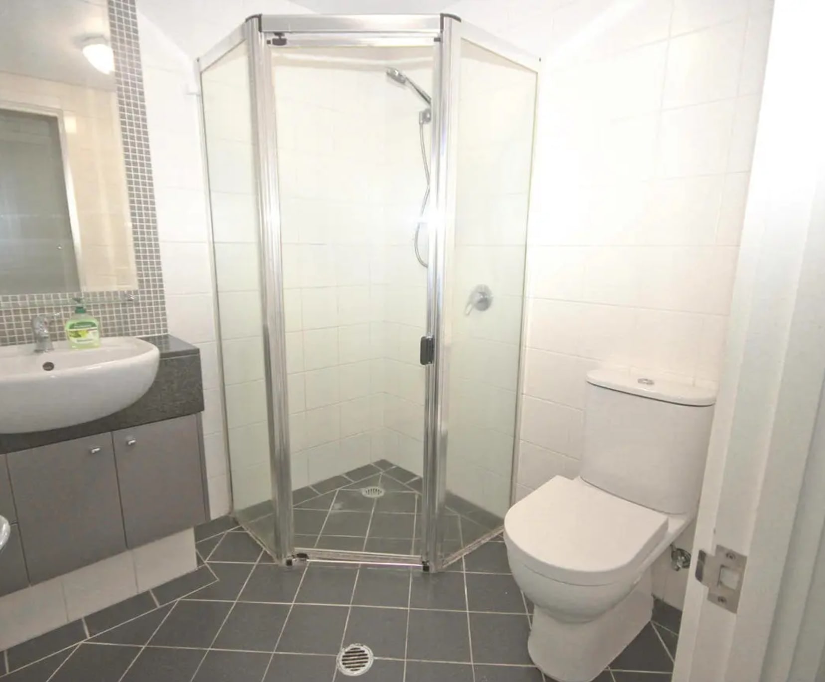 Room for Rent in Bowen Hills, Brisbane | $450, Furnished, Ensuite - student accommodation in Brisbane - img_5