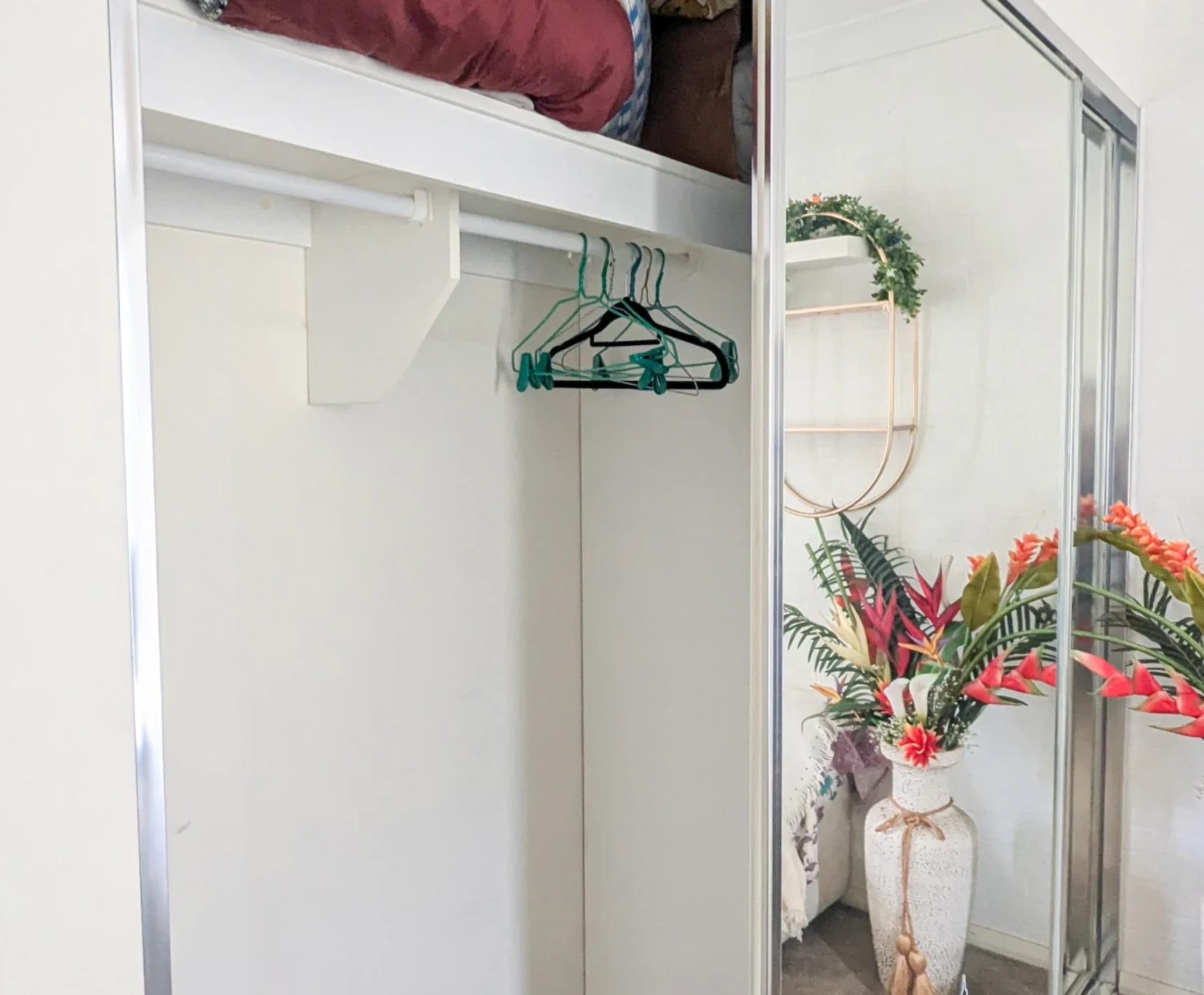 Room for Rent in Cobbitty, Sydney | $350, Furnished, Own bathroom student accommodation in Sydney - img_6