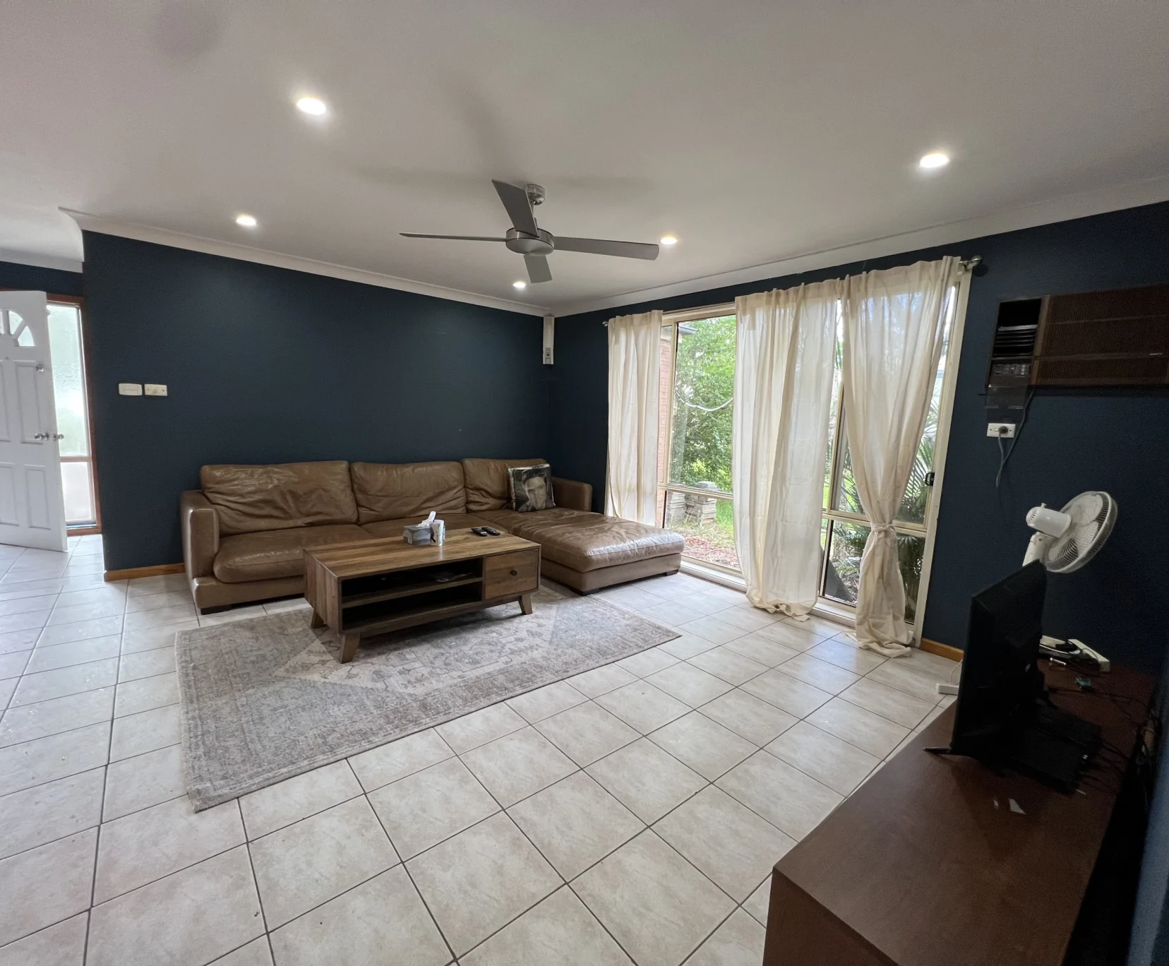 Room for Rent in Bardia, Sydney | $300, Furnished, Shared bathroom student accommodation in Sydney - img_18