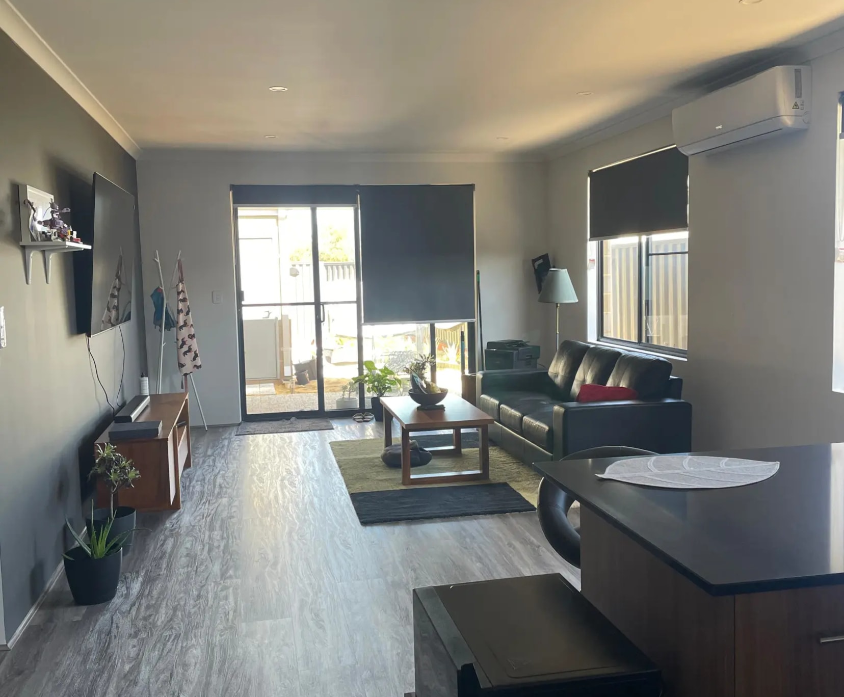 2 Rooms for Rent in Wellard, Perth | $210-300, Furnished, Ensuite - student accommodation in Perth - img_1