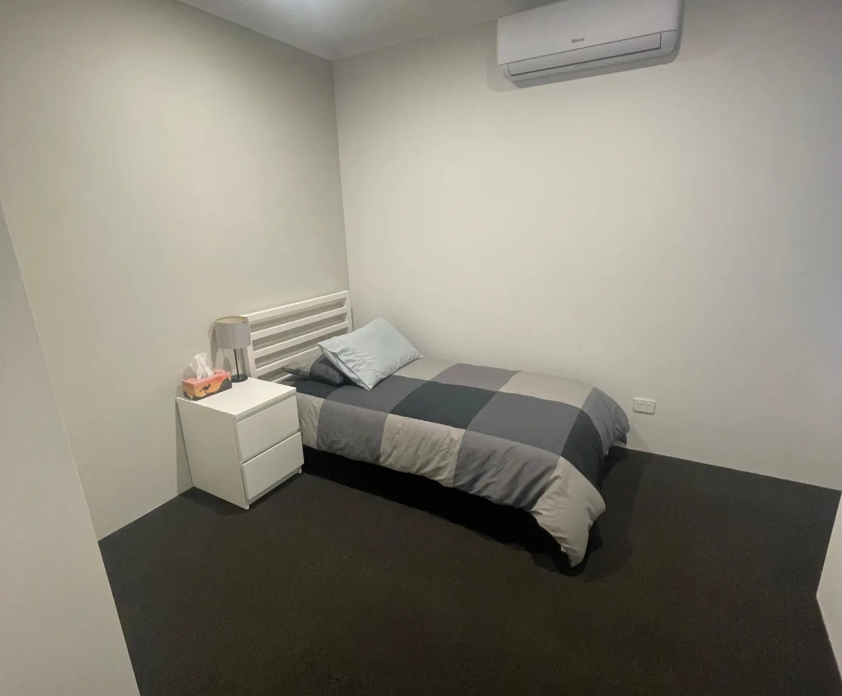 2 Rooms for Rent in Wellard, Perth | $210-300, Furnished, Ensuite - student accommodation in Perth - img_8