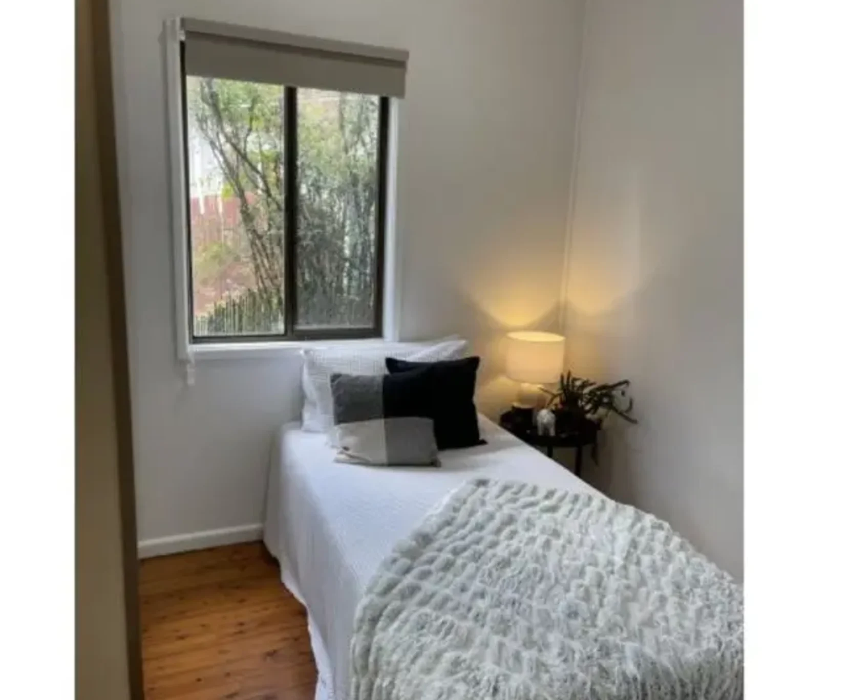 Room for Rent in Seven Hills, Sydney | $290, Furnished, Shared bathroom student accommodation in Sydney - img_4