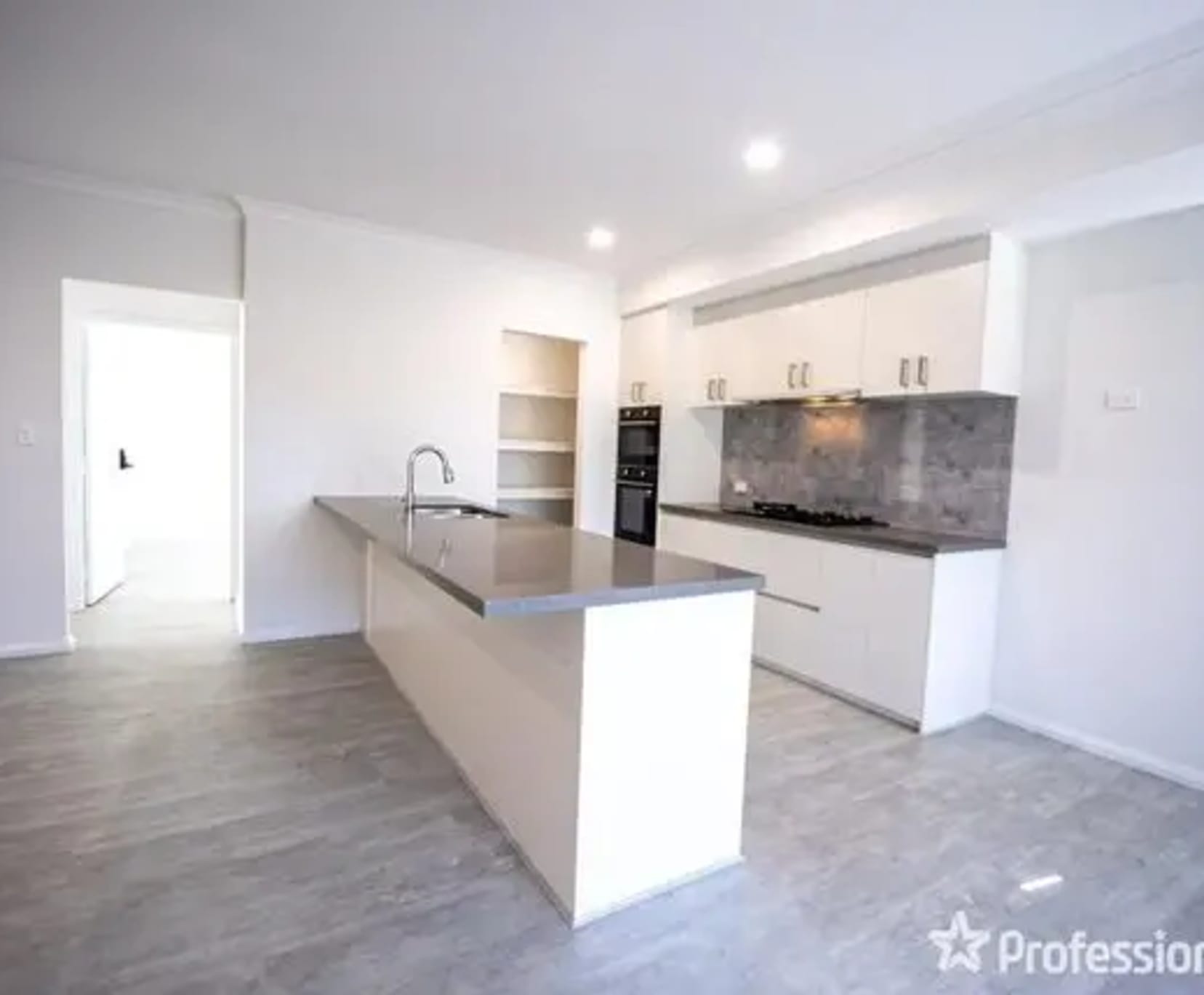 Room for Rent in Belmont, Perth | $400, Unfurnished, Ensuite - student accommodation in Perth - img_1