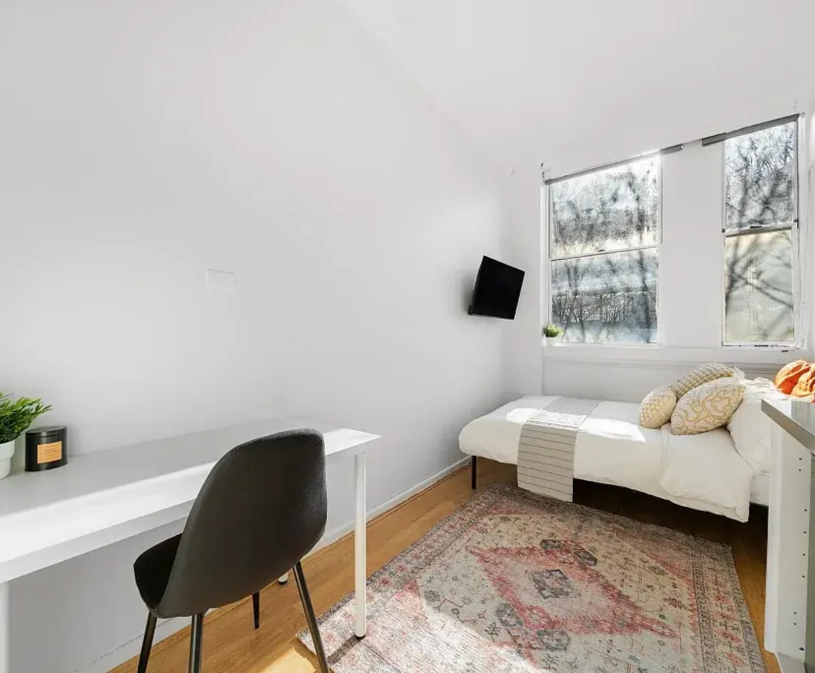 2 Rooms for Rent in Potts Point, Sydney | $385-400, Flexible with furnishings, Shared bathroom - student accommodation in Sydney - img_1