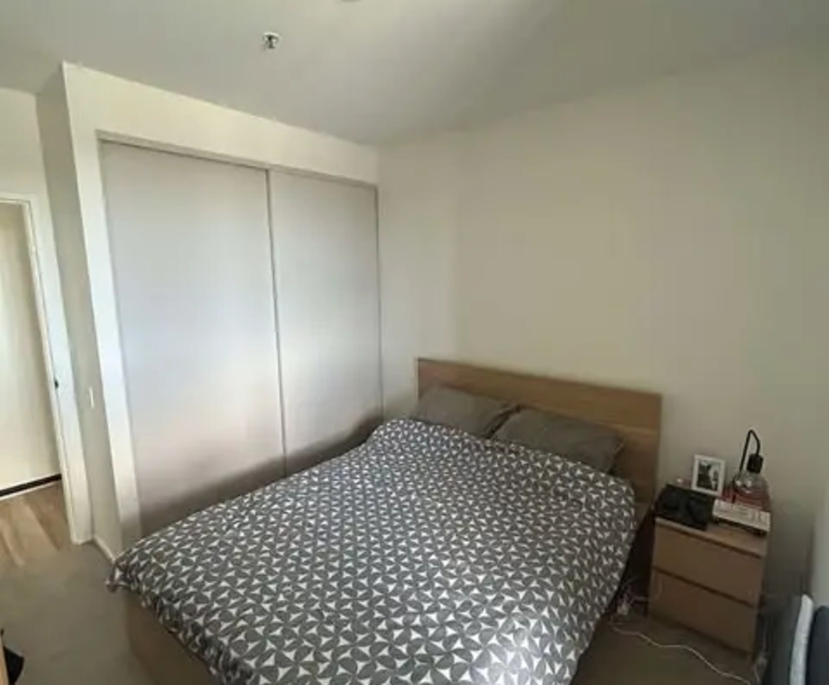 Room for Rent in Kingston, Canberra | $340, Flexible with furnishings, Own bathroom - student accommodation in Canberra - img_4