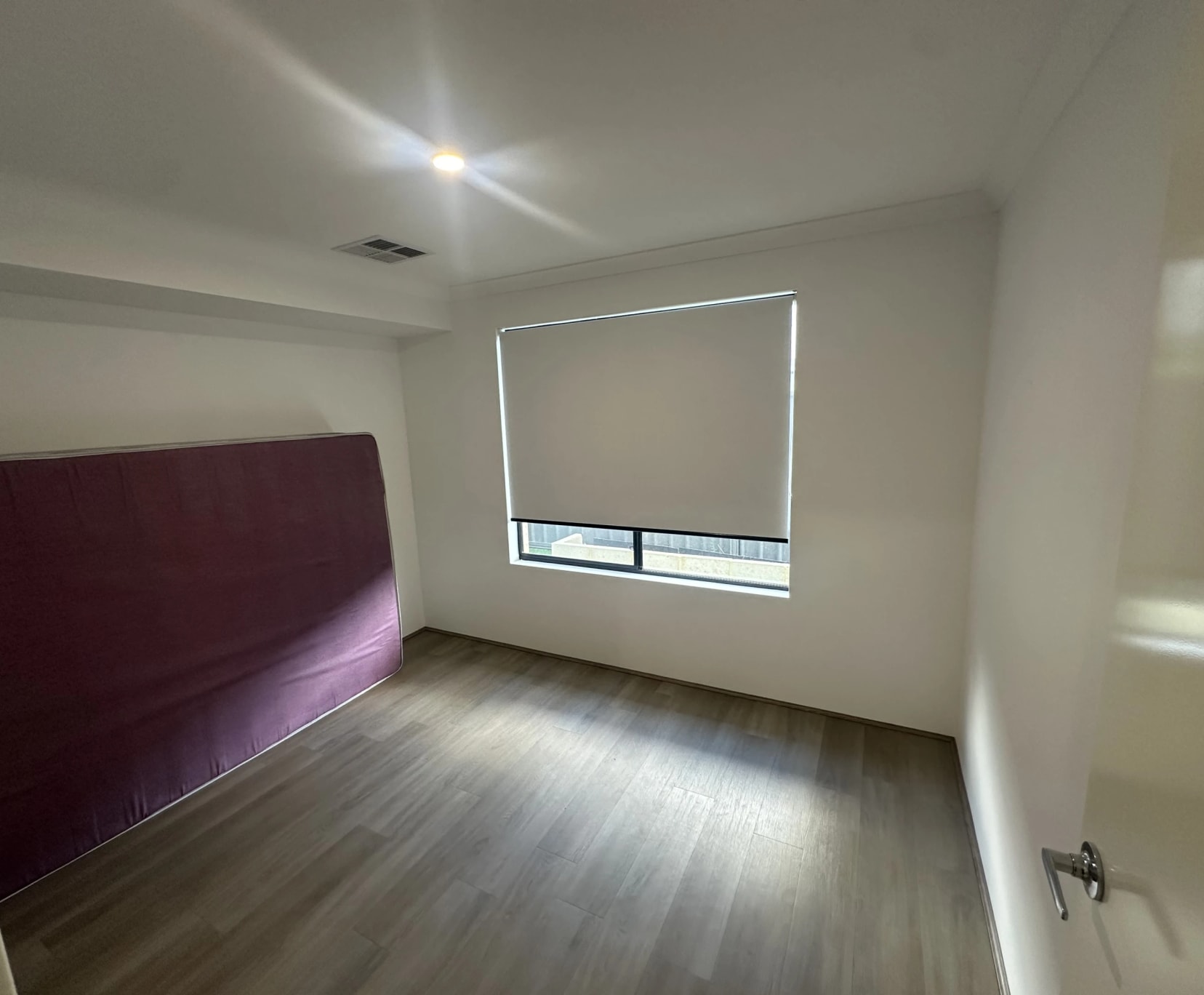 2 Rooms for Rent in Hilbert, Perth | $320, Unfurnished, Shared bathroom - student accommodation in Perth - img_8
