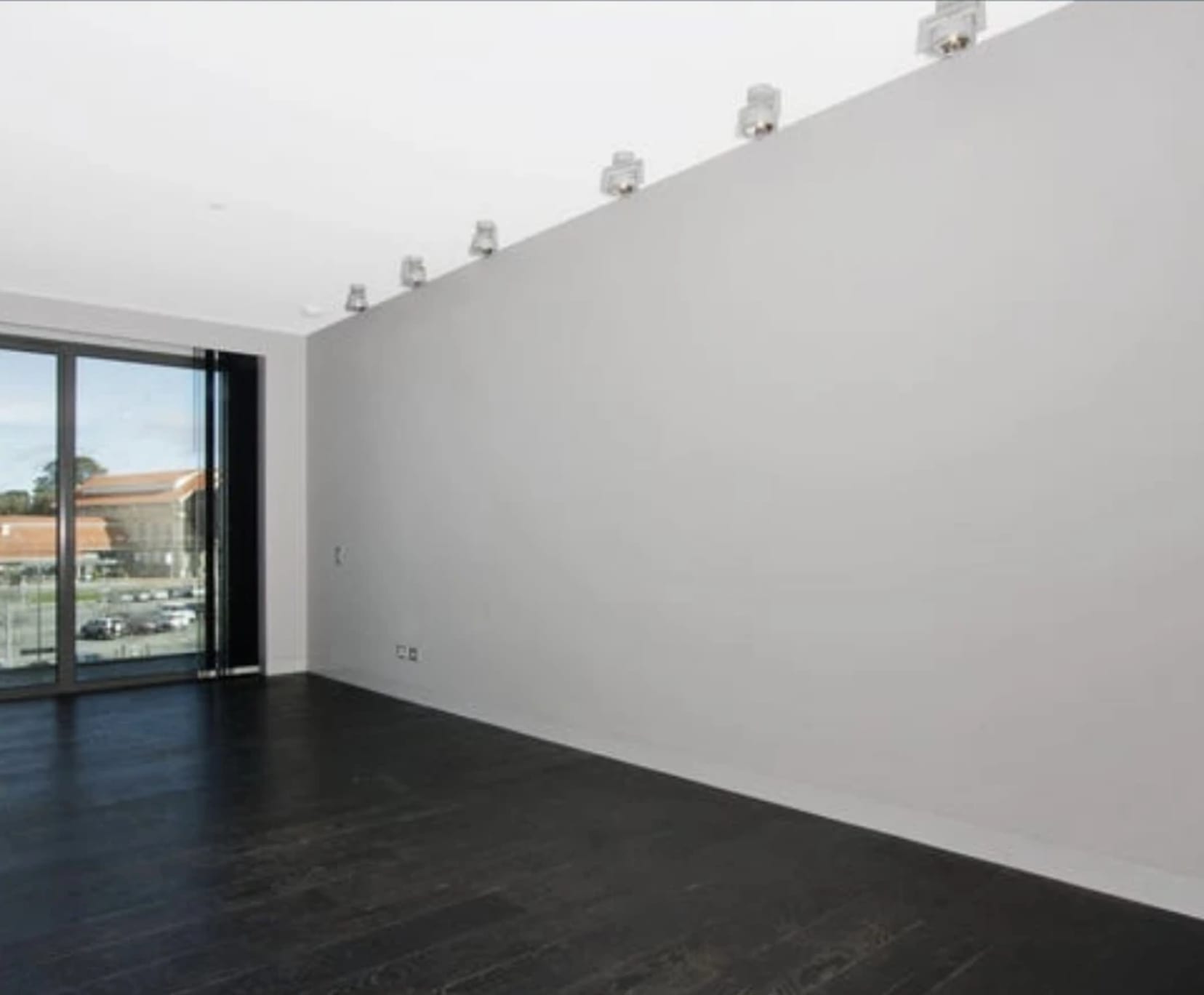 Whole Property for Rent in Kingston, Canberra | $700, Unfurnished, Own bathroom - student accommodation in Canberra - img_11