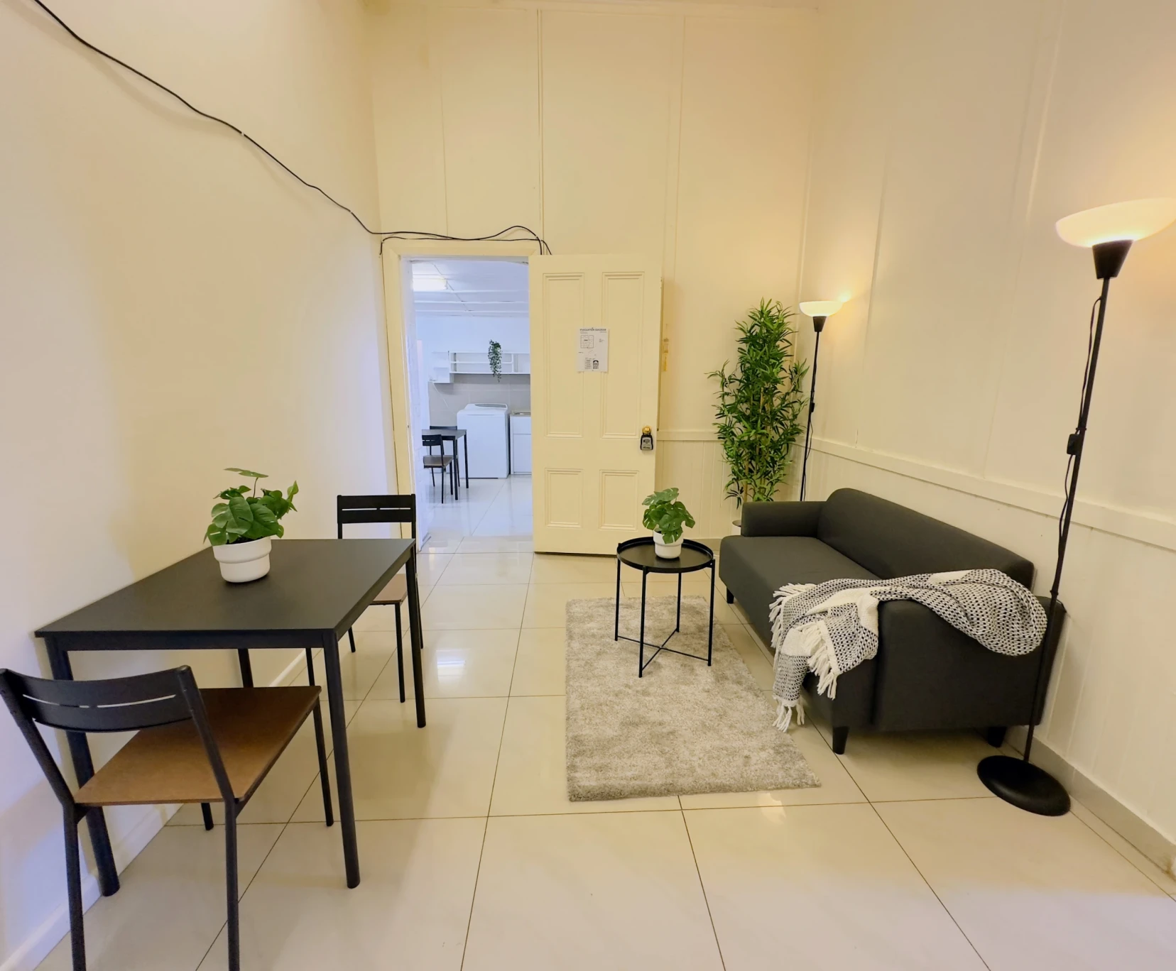 Room for Rent in Seven Hills, Sydney | $230, Furnished, Shared bathroom student accommodation in Sydney - img_5