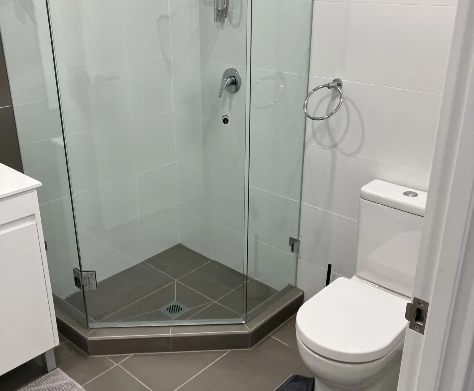 Room for Rent in Botany, Sydney | $400, Furnished, Own bathroom - student accommodation in Sydney - img_8