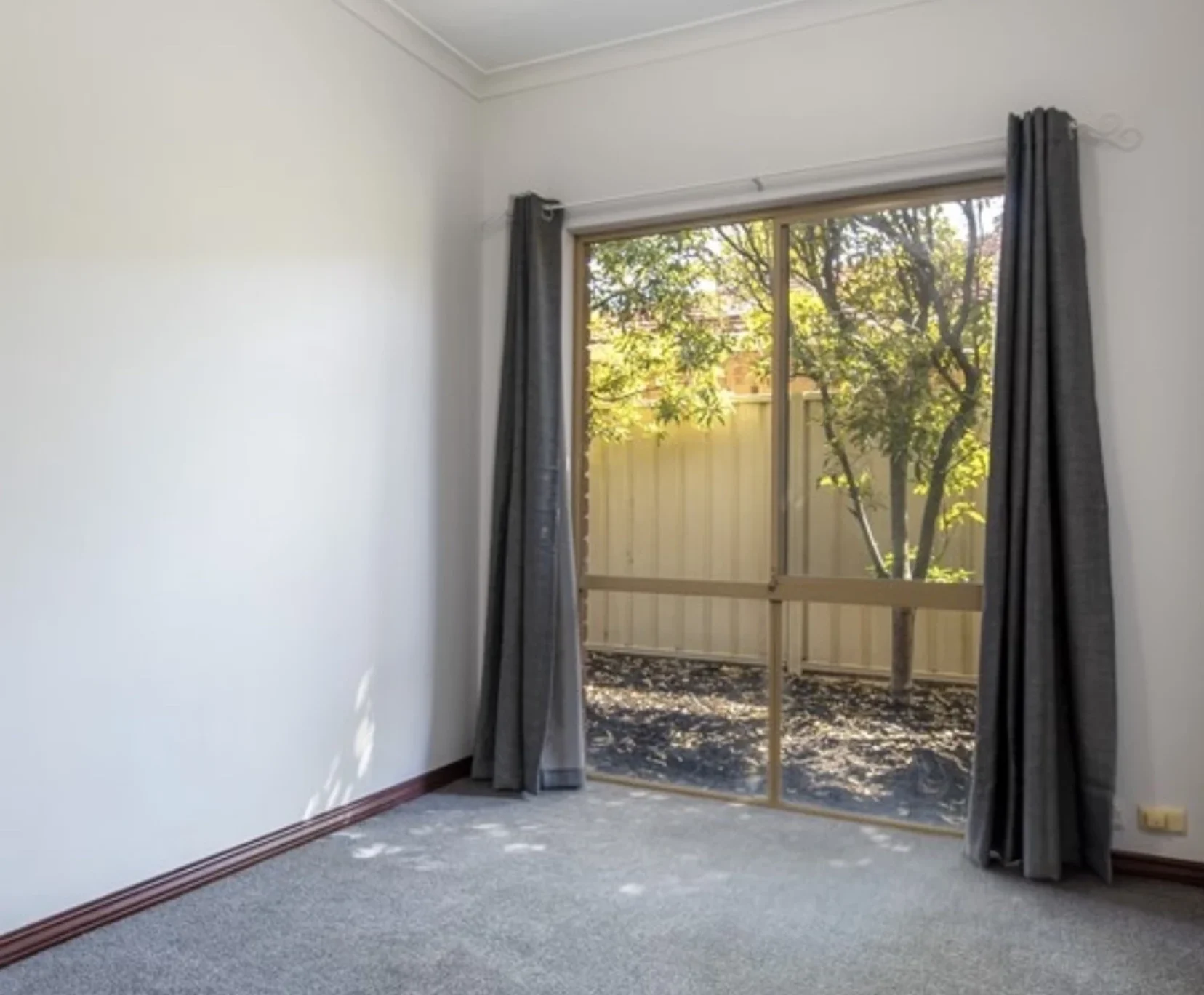 Room for Rent in Mount Lawley, Perth | $280, Flexible with furnishings, Shared bathroom student accommodation in Perth - img_1