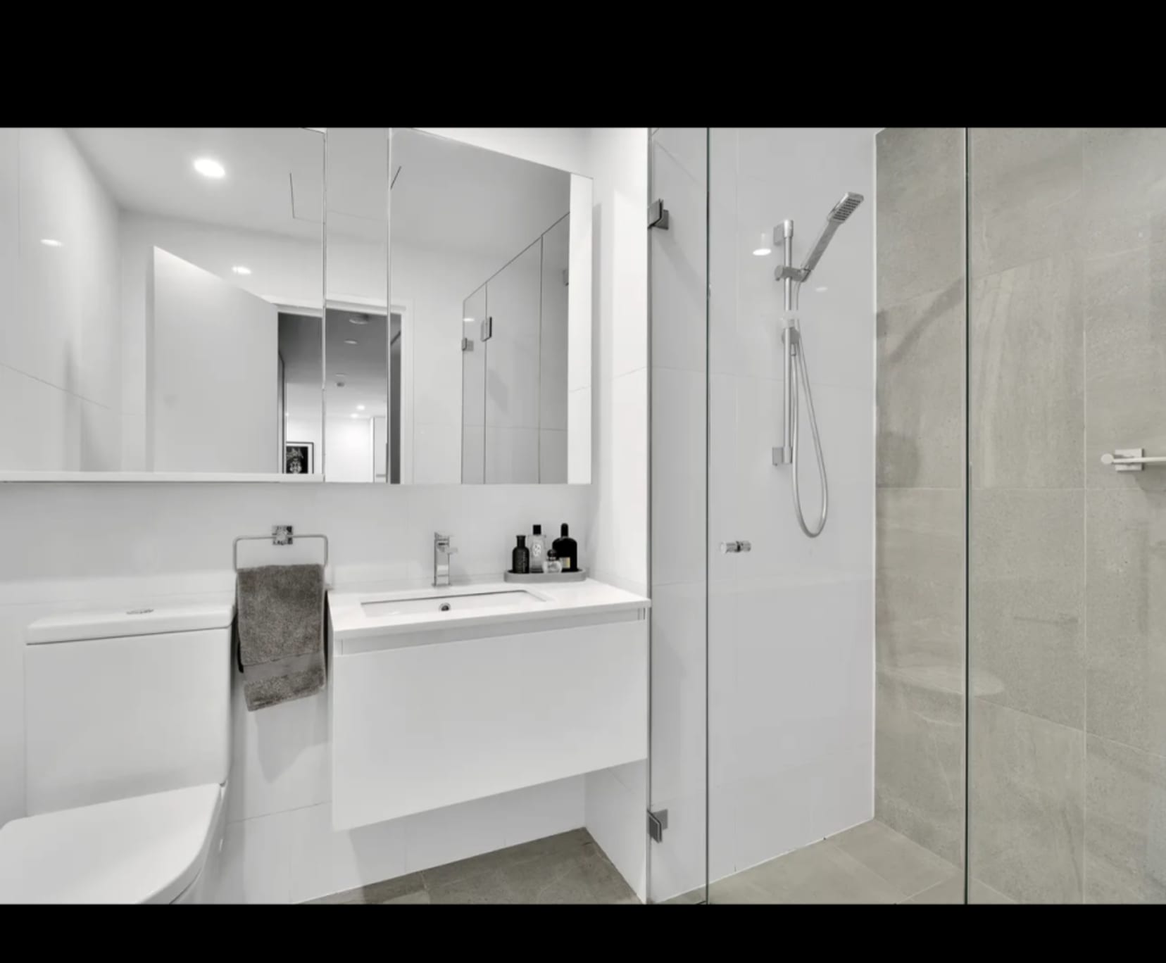 Room for Rent in Botany, Sydney | $450, Furnished, Shared bathroom - student accommodation in Sydney - img_4