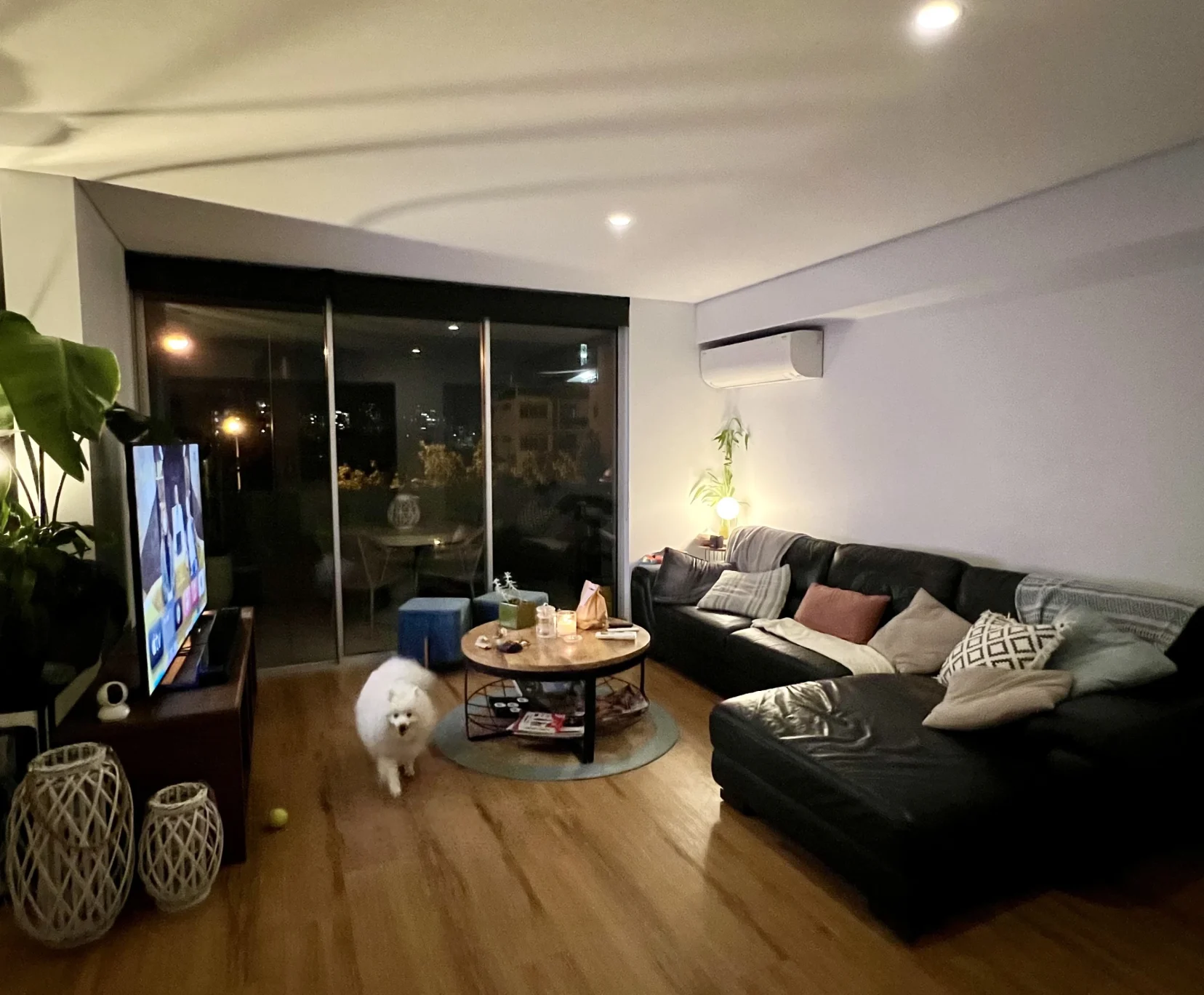 One Bed Flat for Rent in Kangaroo Point, Brisbane | $600, Furnished, Ensuite - student accommodation in Brisbane - img_4