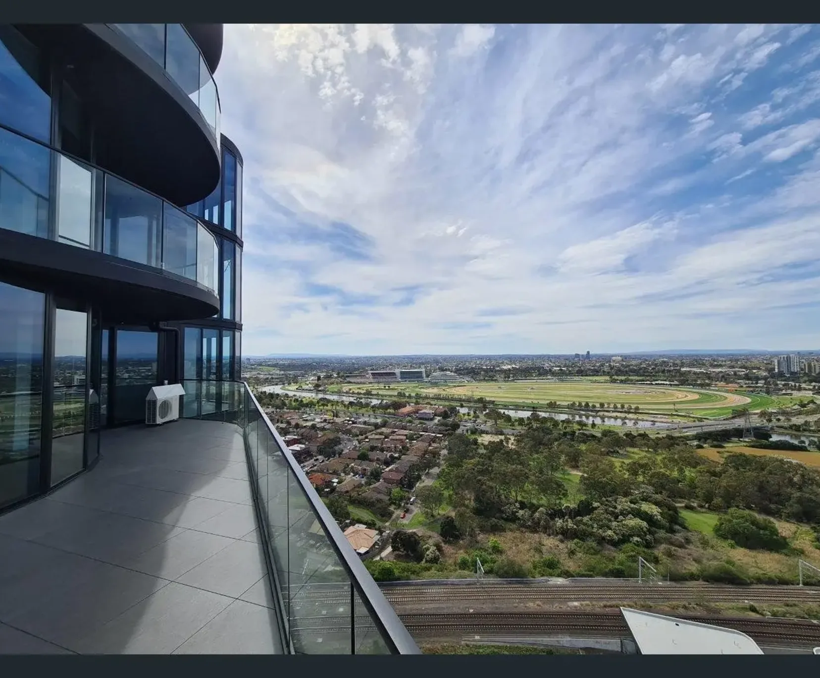 Room for Rent in Footscray, Melbourne | $400, Flexible with furnishings, Own bathroom - student accommodation in Melbourne - img_9