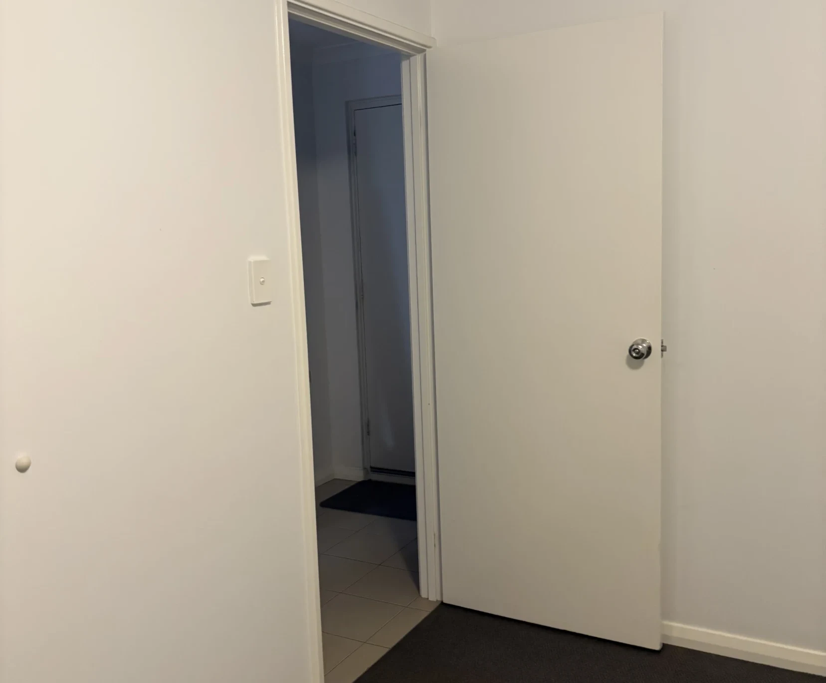 2 Rooms for Rent in Hilbert, Perth | $320, Unfurnished, Shared bathroom student accommodation in Perth - img_2