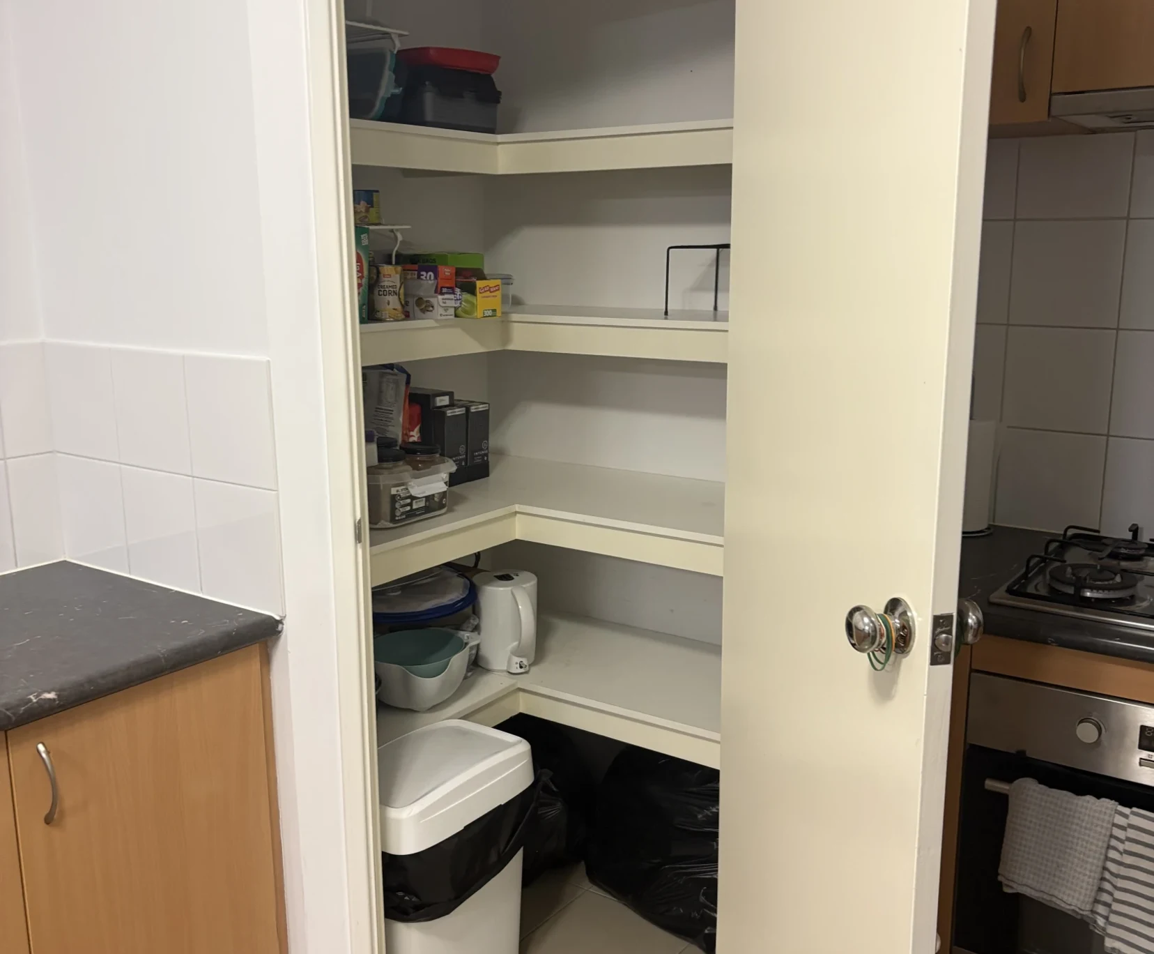 2 Rooms for Rent in Hilbert, Perth | $320, Unfurnished, Shared bathroom student accommodation in Perth - img_4