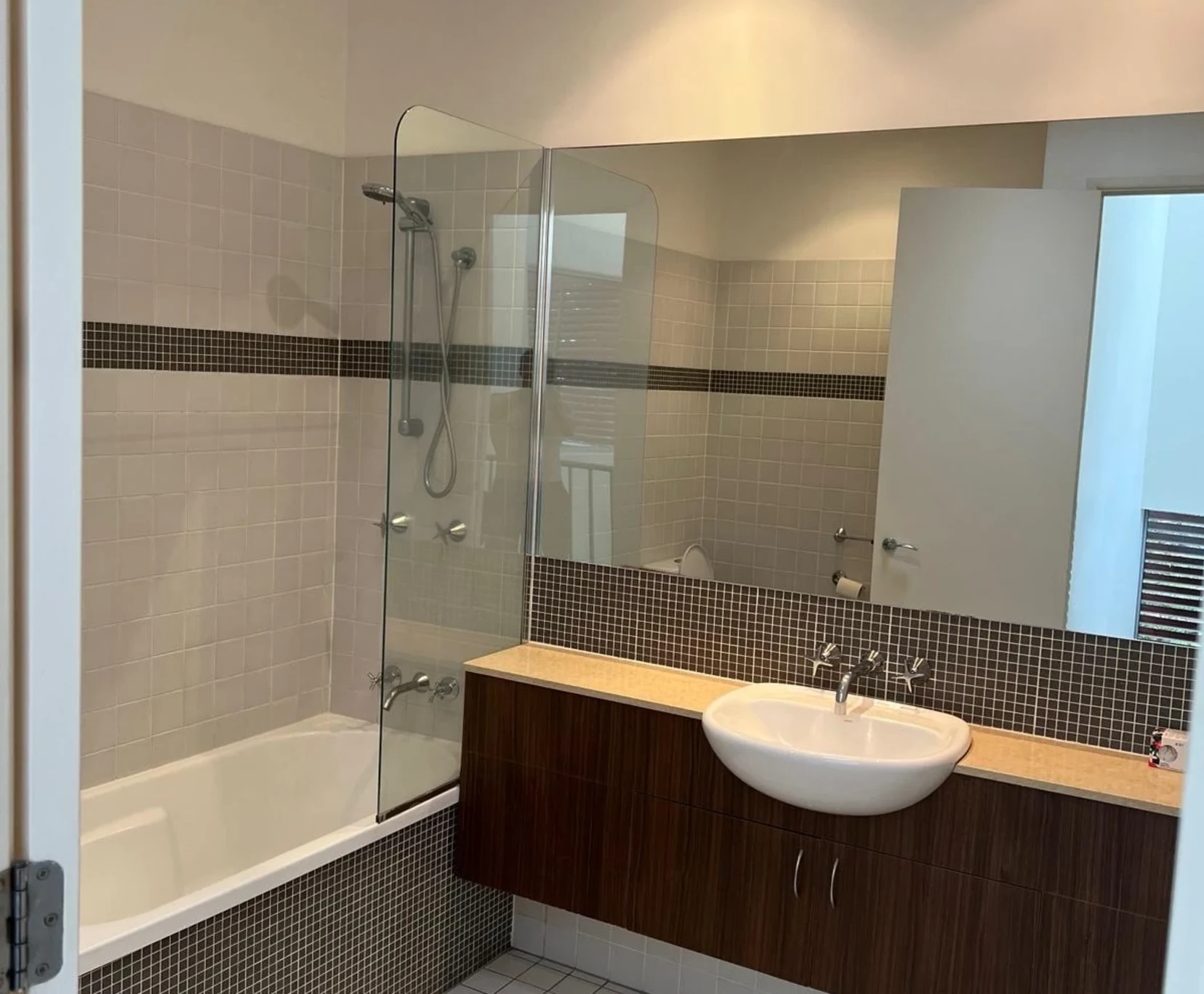 Room for Rent in Varsity Lakes, Gold Coast | $500, Furnished, Shared bathroom - student accommodation in Gold Coast - img_2