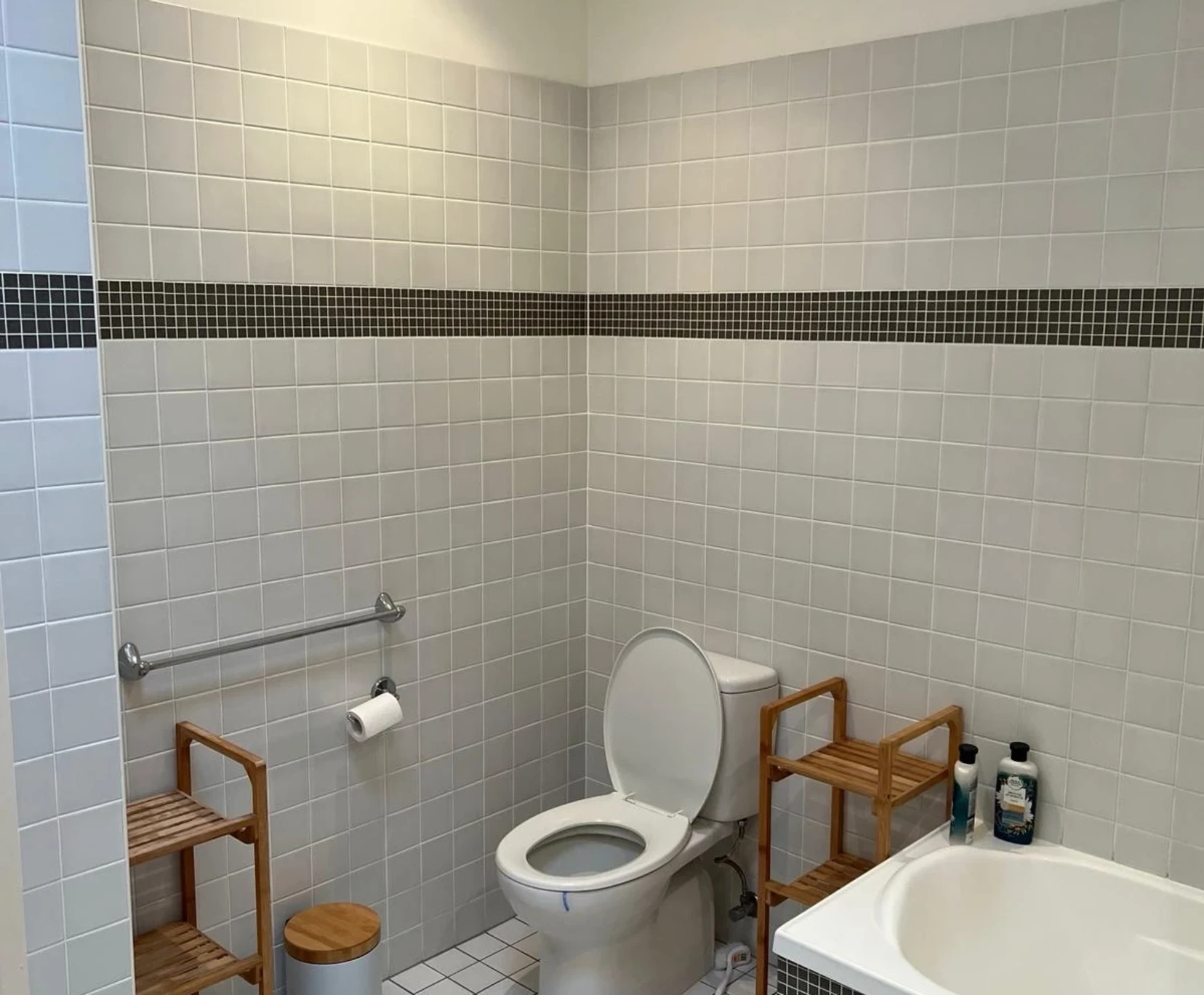 Room for Rent in Varsity Lakes, Gold Coast | $500, Furnished, Shared bathroom - student accommodation in Gold Coast - img_5