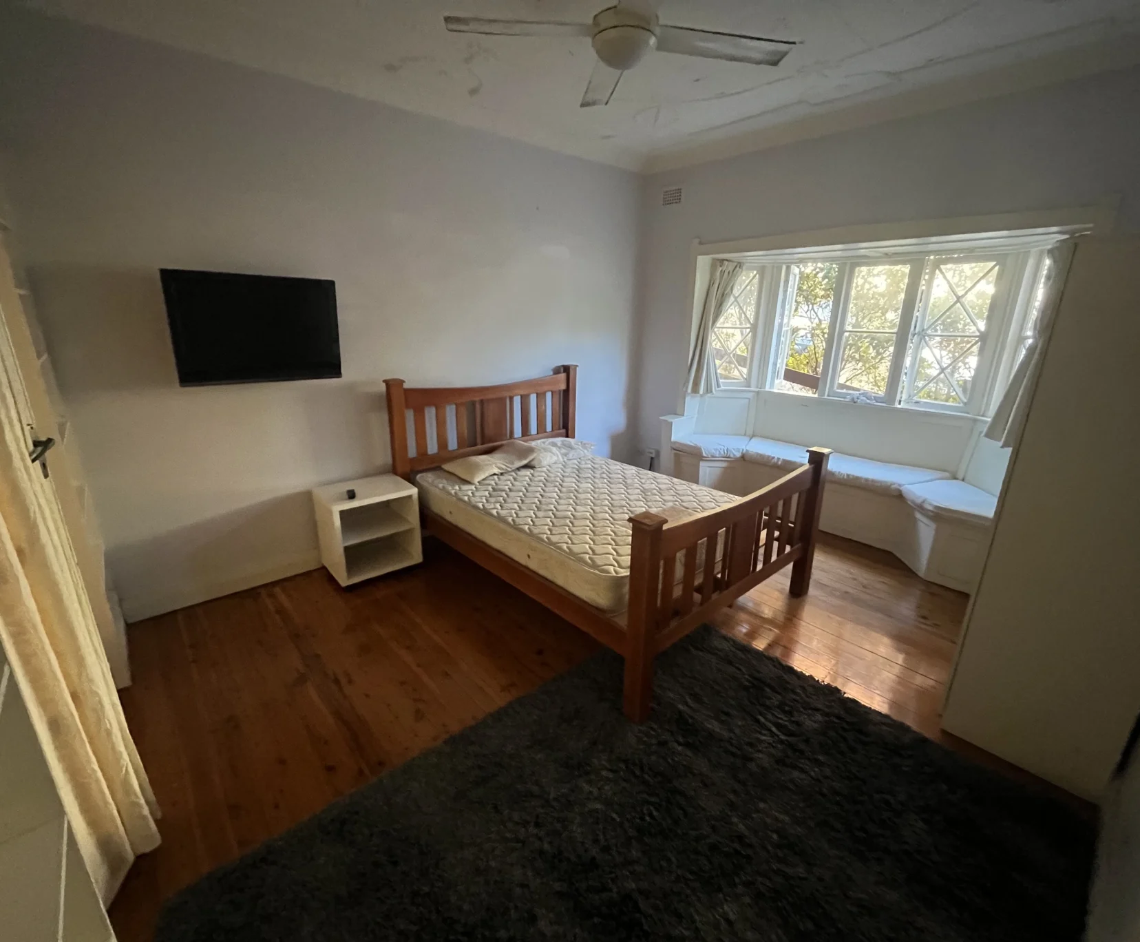 Room for Rent in Kingsford, Sydney | $360, Furnished, Shared bathroom student accommodation in Sydney - img_18