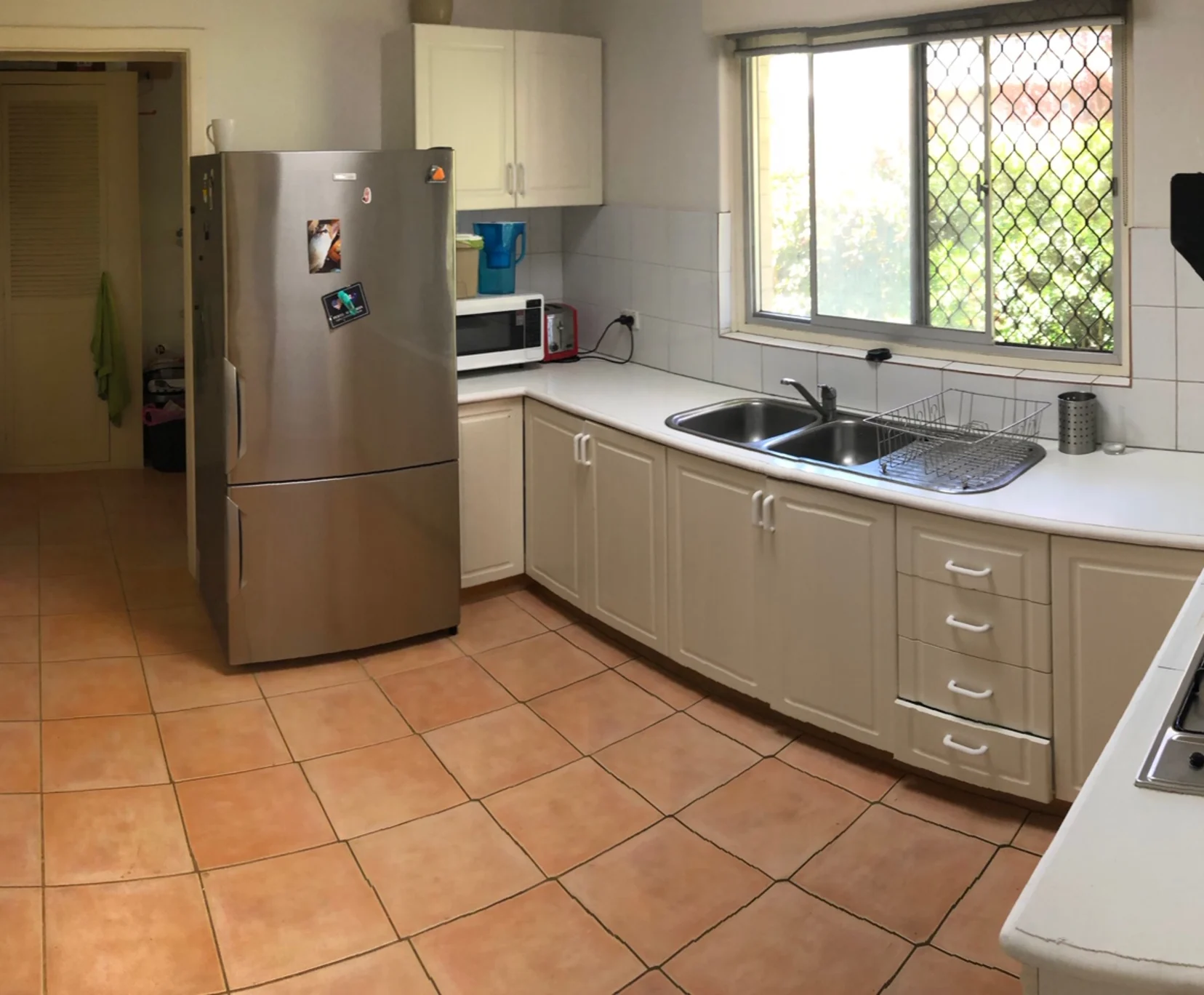 Room for Rent in Ardross, Perth | $285, Furnished, Shared bathroom - student accommodation in Perth - img_7