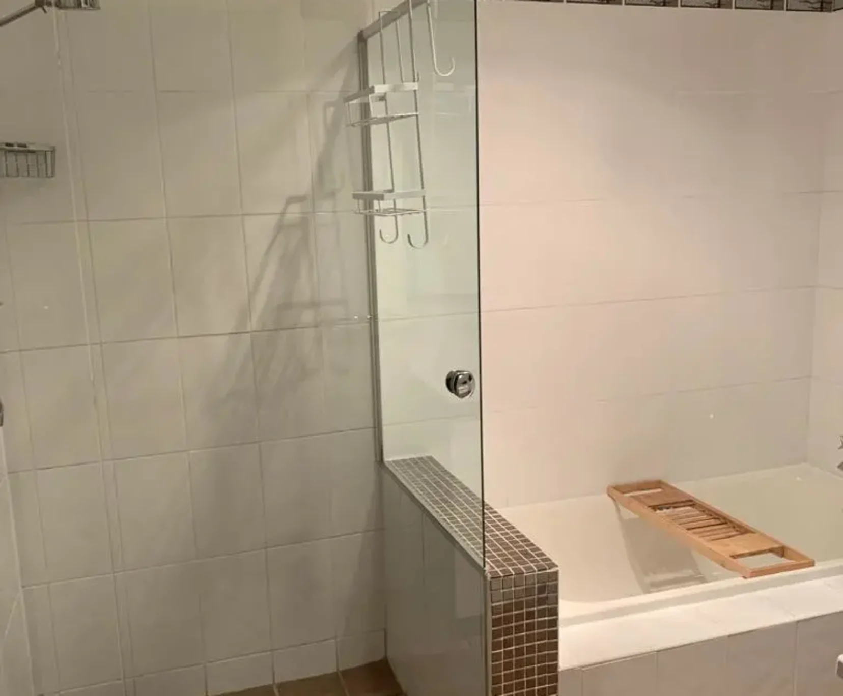 Room for Rent in Surfers Paradise, Gold Coast | $350, Furnished, Ensuite - student accommodation in Gold Coast - img_4