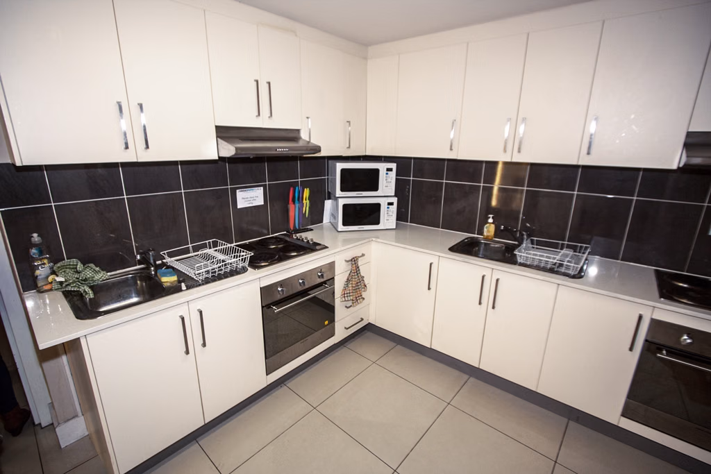 2 Rooms for Rent in Potts Point, Sydney | $385-400, Flexible with furnishings, Shared bathroom student accommodation in Elizabeth Bay - img_15