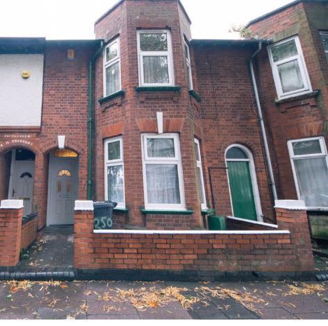 Available is a one double furnished room. - student accommodation in Leicester - img_1