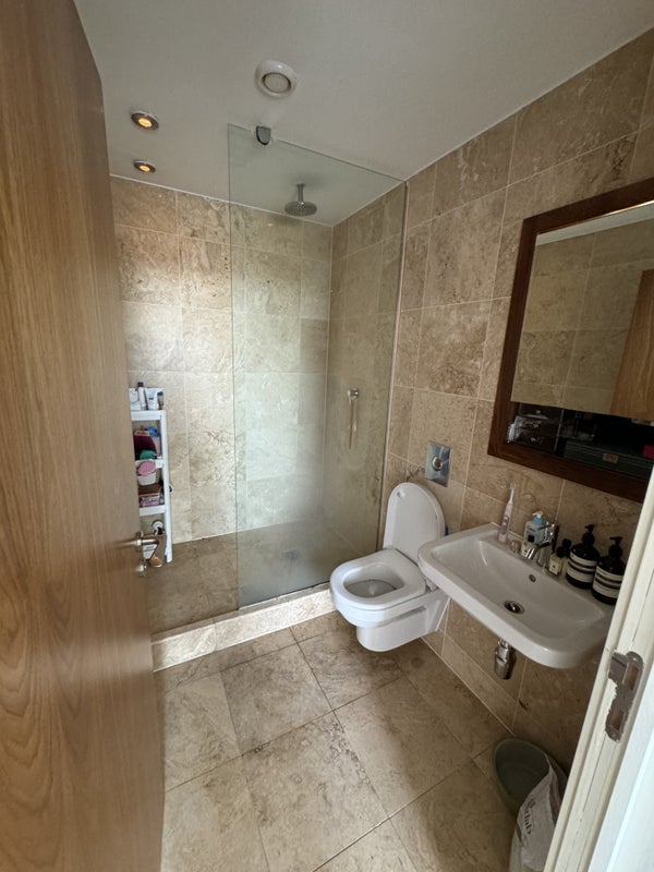 Available March ‘25 - 2x Double City Centre Flat - student accommodation in Manchester - img_6