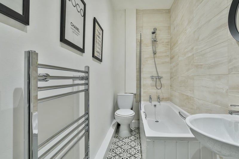 Available Now - 5 bed house share - bills inc - student accommodation in Headingley - img_6