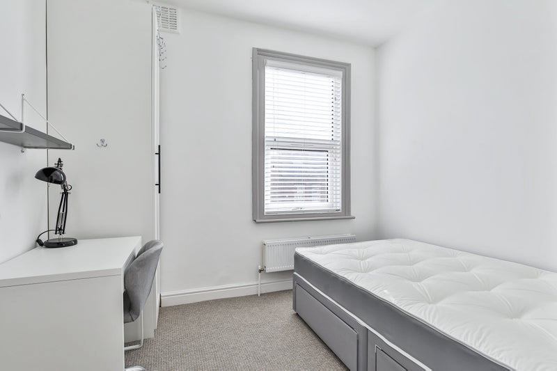 Available Now - 5 bed house share - bills inc - student accommodation in Headingley - img_2