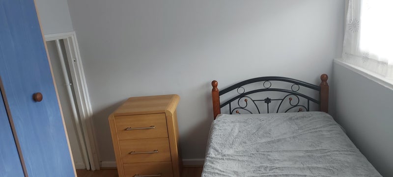 Available Now Short Term - student accommodation in Caledonian Road - img_2