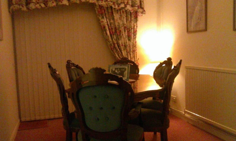 Beautiful Calming  Peaceful Bedroom - student accommodation in Bedford - img_1