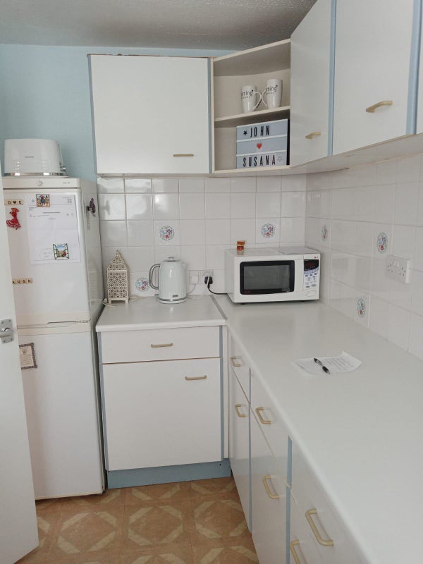 Beautiful Calming  Peaceful Bedroom - student accommodation in Bedford - img_2