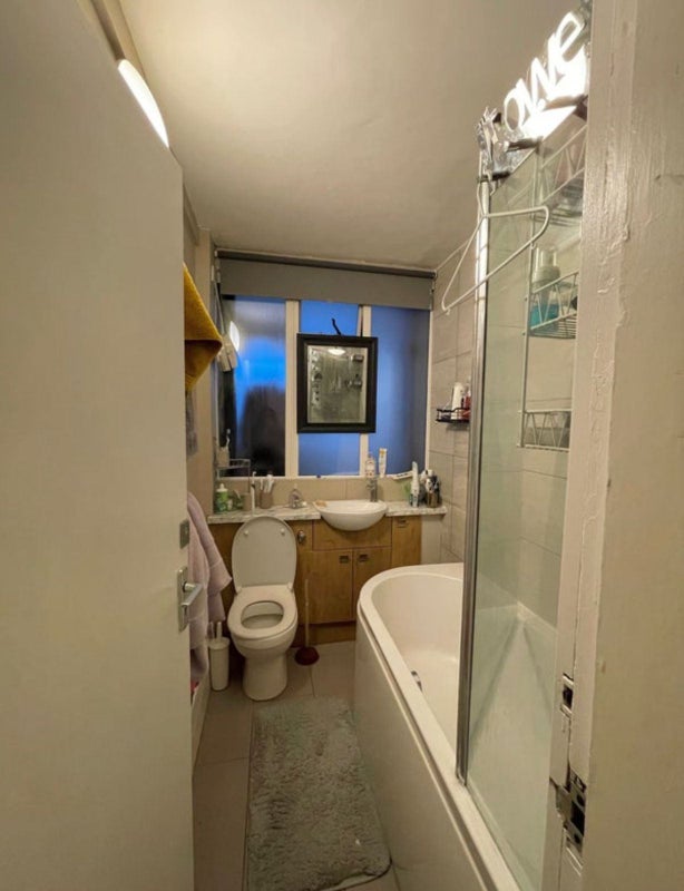 Beautiful Double room close to Angel Station - student accommodation in London WC1 - img_6