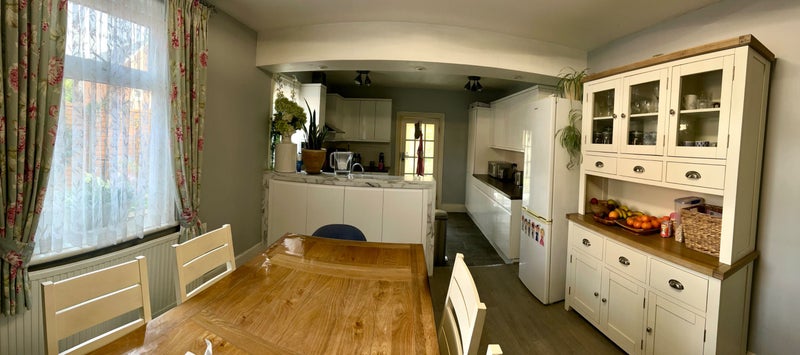 Beautiful Double Room for Lady Tenant - student accommodation in Feltham - img_6