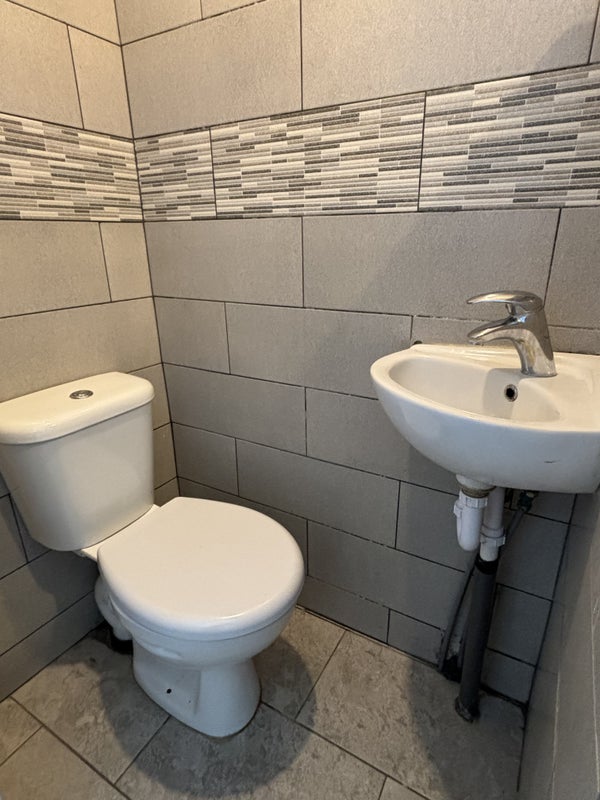 Beautiful double rooms available in 5 bed house - student accommodation in Earlsfield - img_6