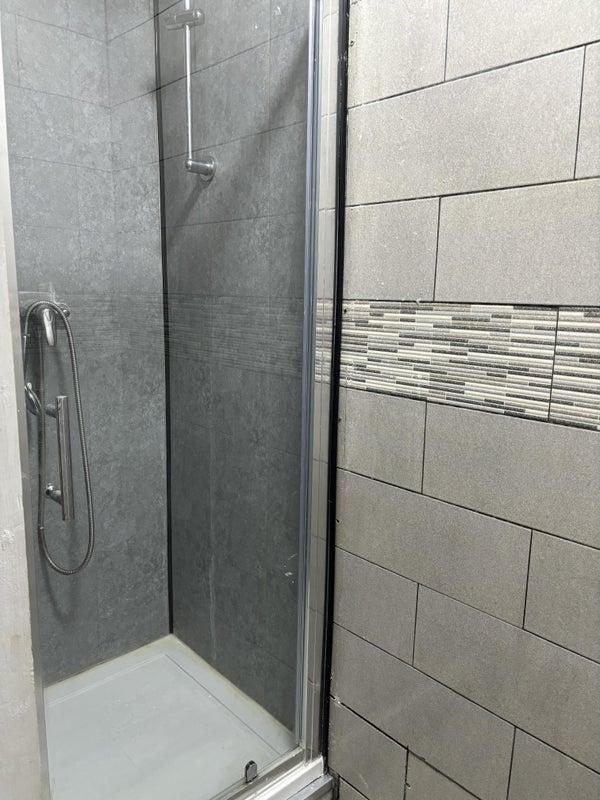 Beautiful double rooms available in 5 bed house - student accommodation in Earlsfield - img_7