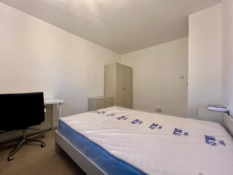 Beautiful Double Rooms Near Kingston Town - student accommodation in Kingston - img_3
