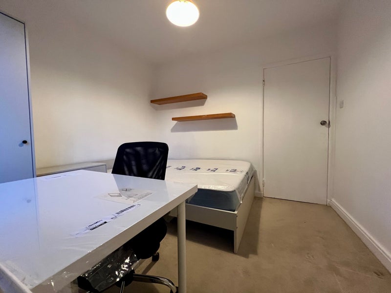 Beautiful Double Rooms Near Kingston Town - student accommodation in Kingston - img_5
