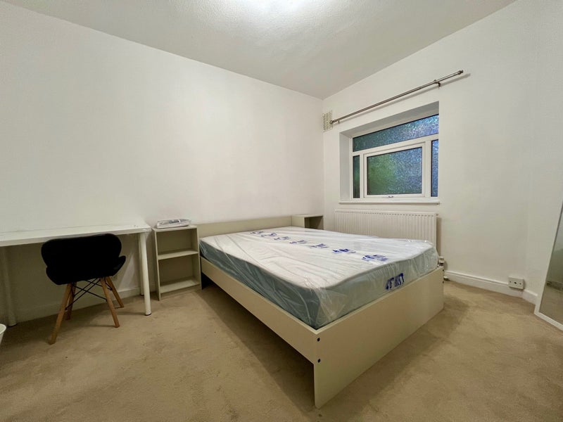 Beautiful Double Rooms Near Kingston Town - student accommodation in Kingston - img_7
