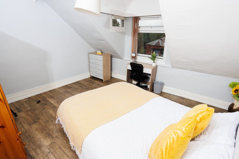 Beautiful Large Double Rooms All Bills Included - student accommodation in Leicester - img_6