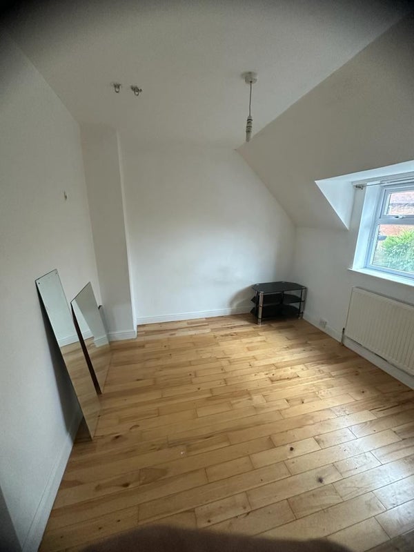 Beautiful Large Five Bedroom Home - student accommodation in St. Albans - img_11