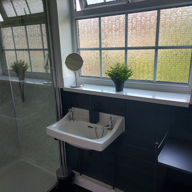 Beautiful newly renovated house share - student accommodation in Speke - img_3