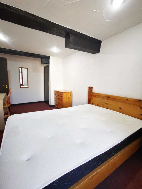 Beautiful one bedroom apartment Liverpool Center - student accommodation in Liverpool City Centre - img_4