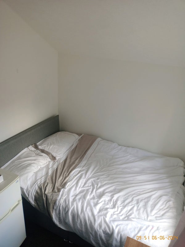 Bills inc fast WiFi parking apply now - student accommodation in Lincoln - img_3