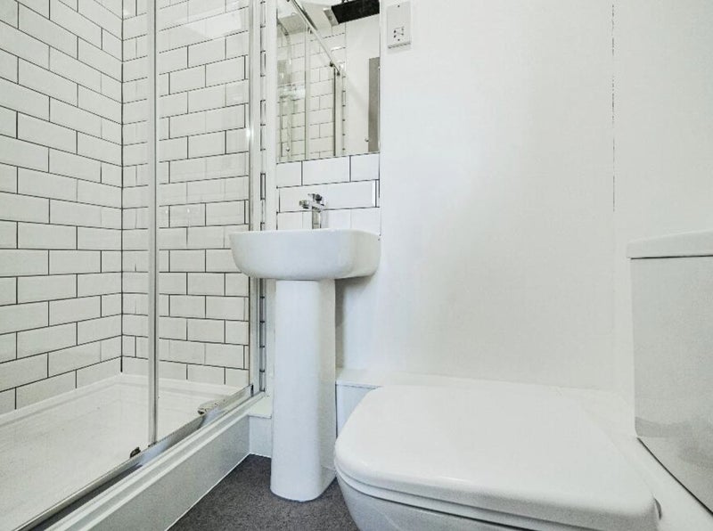 *Bills Included* *Amazing value* - student accommodation in Walsall - img_1