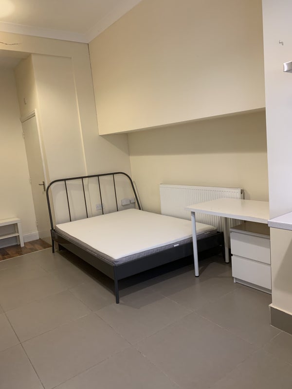 Flat in Cricklewood - student accommodation in Cricklewood - img_1