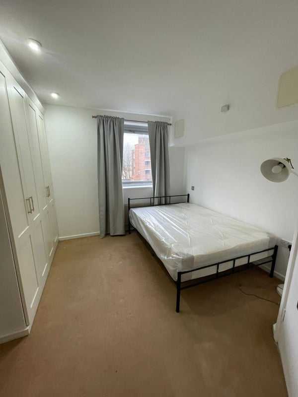 Bow/Beautiful Modern Ensuite Available Now! - student accommodation in Bow - img_6