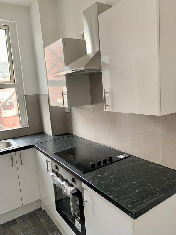 Brand New 2 Bedroom House To Rent - student accommodation in Beeston - img_5